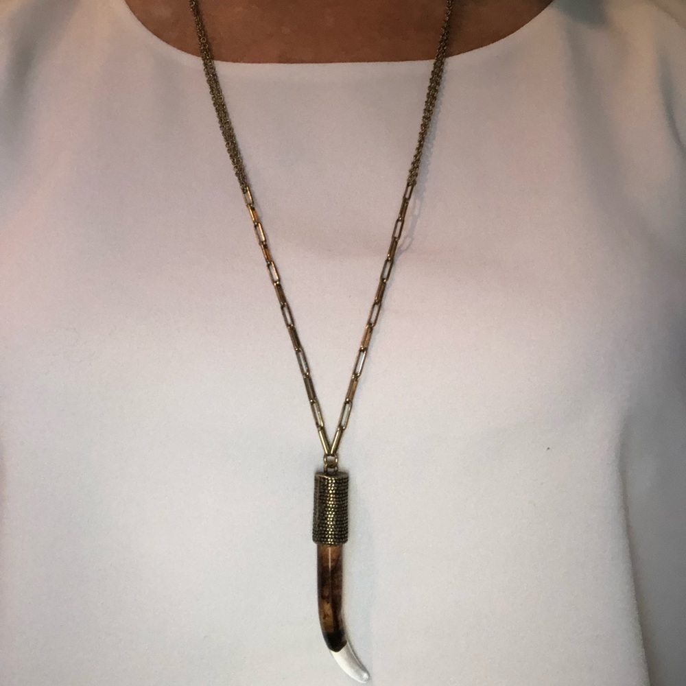 Jewelry lot.  3 necklaces, 5 pair earrings.